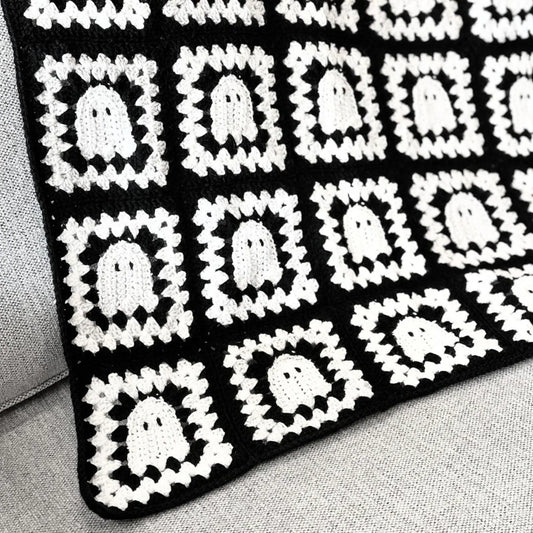 Cozy Ghost Blanket🖤 - Stitch Wonder