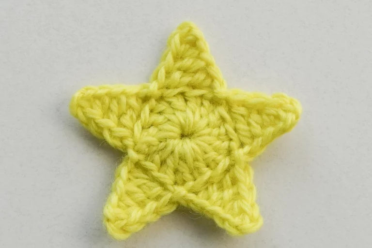 Star Crochet Pattern - Stitch Wonder